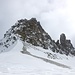 <b>Zahnjoch (2945 m), Zahnspitze (3101 m) e Paulcke-Turm (3072 m), VI+.</b>