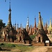 1054 Stupas sind bei der Shwe Inn Thein Pagode zu finden