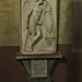 Marmo rappresentante un genio piangente, opera dello scultore Giuseppe Croff, morto a Torno nel 1869.