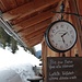 die Hütte ist geschlossen, aber die Uhr tickt