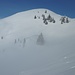 Rückblick bei der Traversierung zur Skiroute, die über die Westseite des Gebras auf seinen Gipfel führt.