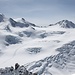 Ore 13:11. Quasi tutti gli scialpinisti sono ritornati dalla Wildspitze.