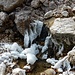 abschliessende Eisformationen am Wildbach am Ende unserer Bergwanderung