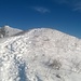 La traccia nevosa evidente verso il Chiusarella.