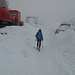 appena calzati gli sci nei pressi della stazione del trenino Realp-Geschinen