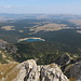 Savin kuk - Ausblick am Gipfel über den Crno Jezero und Žabljak. Im Hintergrund ist die Tara-Schlucht zu erahnen.