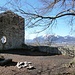 Ruine Neuburg - Blick übers Rheintal zum Alpstein.