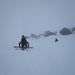 Die letzten Meter waren uns im harten Schnee mit Ski zu riskant