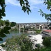 Die Brücke mit Hafen von Saint-Nazaire-en-Royans. Weit kommen die Schiffe nicht, denn... (siehe Eisenbahnbrücke 3 Bilder weiter)