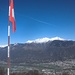 Incredibile già a soli 1095m che abisso ci sia con il fondovalle,veramente spettacolare !