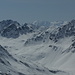 Flüela Schwarzhorn and many other peaks - view from the summit of Pischahorn.