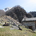 Al bordo sinistro della foto, a metà circa, parte il sentiero per l'alta Val Ladrogno e il Bivacco Casorate Sempione