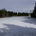 L'étang de la Gruère est encore partiellement gelé
