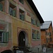 Schöne Bündnerhäuser im Schellen Ursli Dorf Guarda (Bild von Cornel)