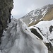 L'imponente cornice sul sentiero nord del Tamaro c'impone uno "scavo" in trincea di sapore alpino...