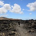 La rotta della Caldera Blanca: un cammino attraverso le lingue di lava del Timanfaya per arrivare a CALDERETA e CALDERA BLANCA, i due coni vulcanici generatisi da eruzioni precedenti 