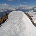 zum Schluss geht es noch über diesen Schneegrat zum höchsten Punkt vom Chistenstein