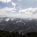Schau über den Almkopf in die Lechtaler Alpen