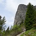 Abstieg vom Col de Pertuis an den letzten steilen Felswänden vorbei
