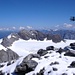Gipfelkreuz Schärhorn 3295m mit Chammliberg 3215m und Clariden 3267m