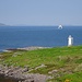 Rhue Lighthouse, im Hintergrund die Fähre nach Stornoway