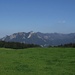 Blick zu den Chiemgauer Alpen,links Kranzhorn