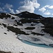 ..... bis zu etwa diesem Punkt, wo er, einen winterlichen Eissee querend, nach Nordosten und damit weg von "meinem" Berg führt.