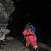 Aufstieg in die Fuorcla Prievlusa über Klettersteig, ziemlich nass und dunkel.