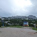 Blick von der Endstation der Krippensteinseilbahn zum Gjaidsteinblock, inzwischen hat sich auch die Wettersituation verschlechtert und eine Gewitterfront zieht auf.
