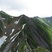 Der Abstieg über den Südostgrat des Wändlispitzes sieht luftiger aus, als er tatsächlich ist.