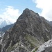 Der Schlussaufstieg zur Oberstdorfer Hammerspitze sieht imposant aus, übersteigt jedoch nirgends den I. Grad