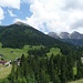Abschließender Blick zur zahmen Walser Hammerspitze von der Bushaltestelle "Alpenrose"