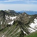 Gipfelblick vom schönen Berg nach Westen über den Walserkamm hinweg bis zum Alpstein