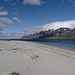 Strandidylle am Önundarfjörður in den Westfjorden Islands. 