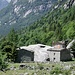 Enorme monolito in Val di Mello (Cascina Piana, 1092 m).
