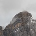 Der wolkenumwaberte Gipfel der Leutascher Dreitorspitze