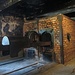 Forni crematori del campo di Auschwitz I: distrutti per ordine delle SS, vennero ricostruiti nel dopoguerra. I forni crematori di Birkenau erano molto più grandi.