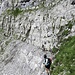 Traversée sous le col. Bien regarder ses pieds.