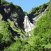 Bei Batöni, Muttenbachfall einer der drei grossen Wasserfälle