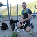 Per salire al Camoghè bisogna attraversare l’Alpe Pietrarossa, dove abbiamo incontrato la vispa cucciolata che noi pensavamo essere composta da quattro cagnolini, invece…