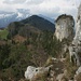 am Steig vom Kleinen Barmstein mit Blick zum Großen, hinten der Untersberg