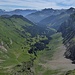 Blick zum Obersee weit vorne imTal