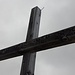 Das mächtige Gipfelkreuz, ein schönes Symbol auf unseren Bergen, für den Sieg von Jesus Christus und die dadurch erhaltene Freiheit