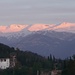 Von der Dachterrasse unseres Hostal in Granada (http://www.hostalalbayzin.com/) konnten wir einen tollen Blick auf den "Generalife" (= Teil der Alhambra) sowie auf die schneebeckten Gipfel der Sierra Nevada (inkl. Pico de Veleta, 3.396m) genießen.