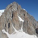 Il Grand Capucin con la sua parte verticale di granito rosso su cui Bonatti ha scritto una pagina storica dell'alpinisimo.