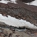 Das Gletschereis verbirgt sich unter Geröll.