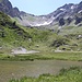 <b>Il Lago di Cassinello (2140 m) e la Bassa di Folcra (2562 m).</b>