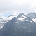 <b>Parata di tremila: Cima di Camadra (3172 m) - Piz Uffiern (3151 m) - Piz dalla Siala (3023 m) - Piz a Spescha (3109 m) - Piz Cristallina (3128 m).</b>