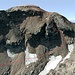 Der Aufstieg durch die Rinne mit der Querung in den Felsen (alternativ und wahrscheinlich einfacher über das rechte Geröllfeld)<br />Quelle: Google Earth