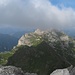 Unmittelbar südwestlich gegenüber findet mann noch den Monte Cernera (2657 m)